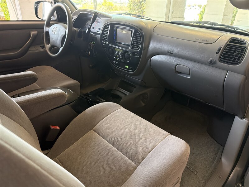 Used 2004 Toyota Sequoia SR5 RWD image 12