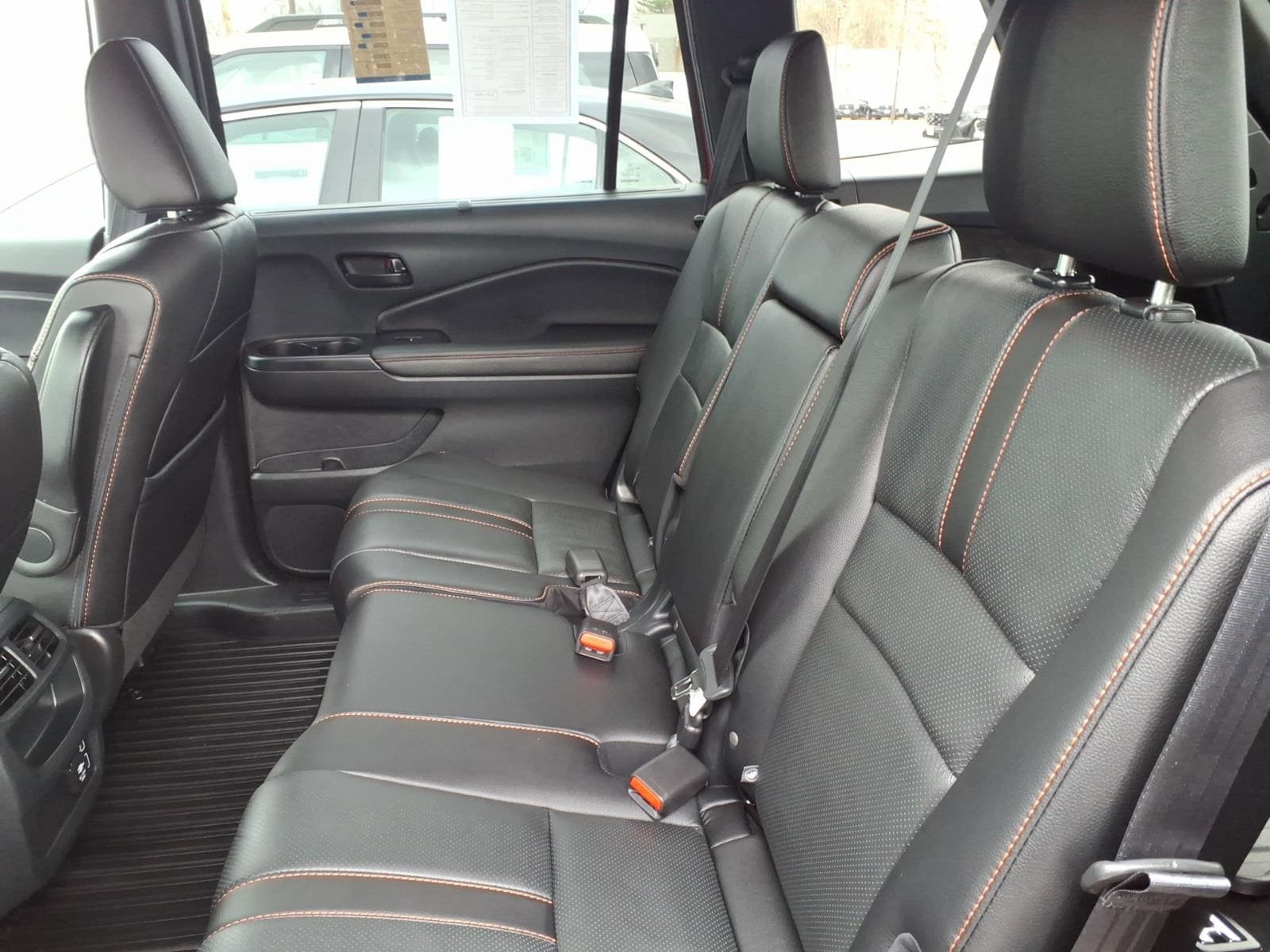 Used 2023 Honda Passport TrailSport image 8