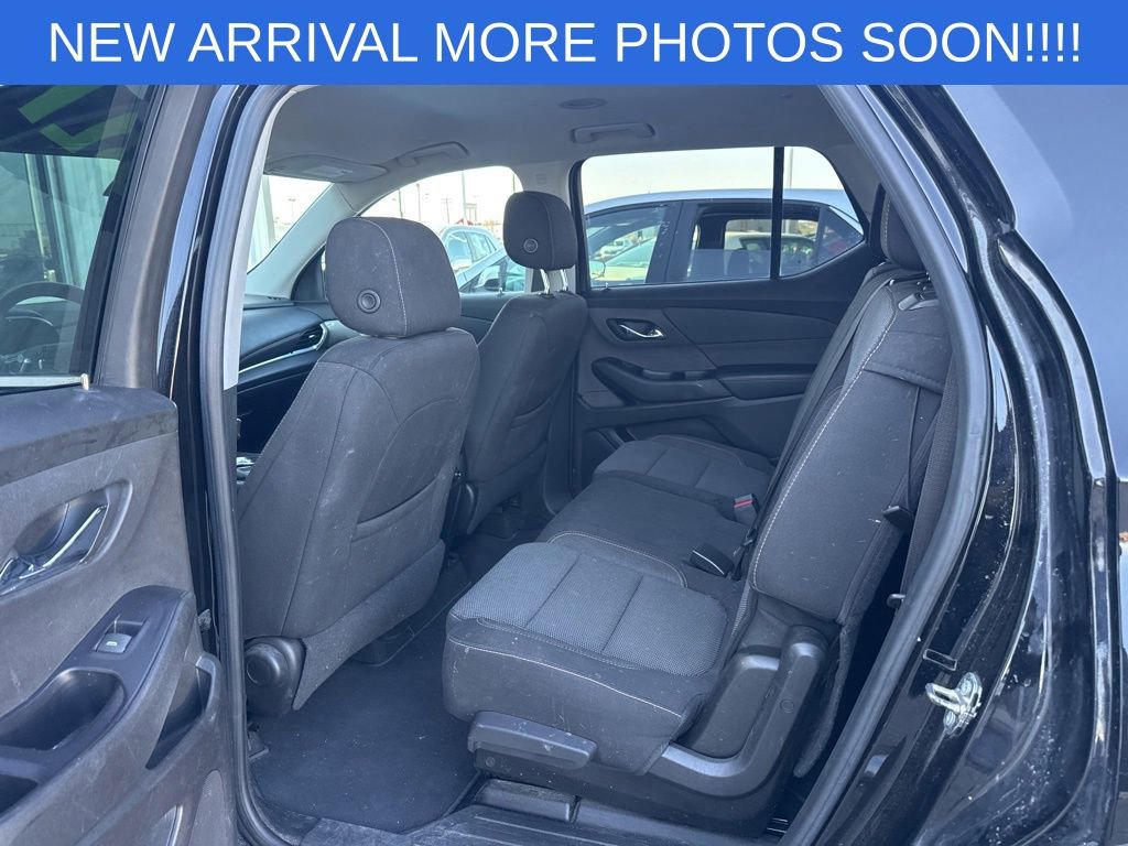 Used 2018 Chevrolet Traverse LS AWD/4WD image 14
