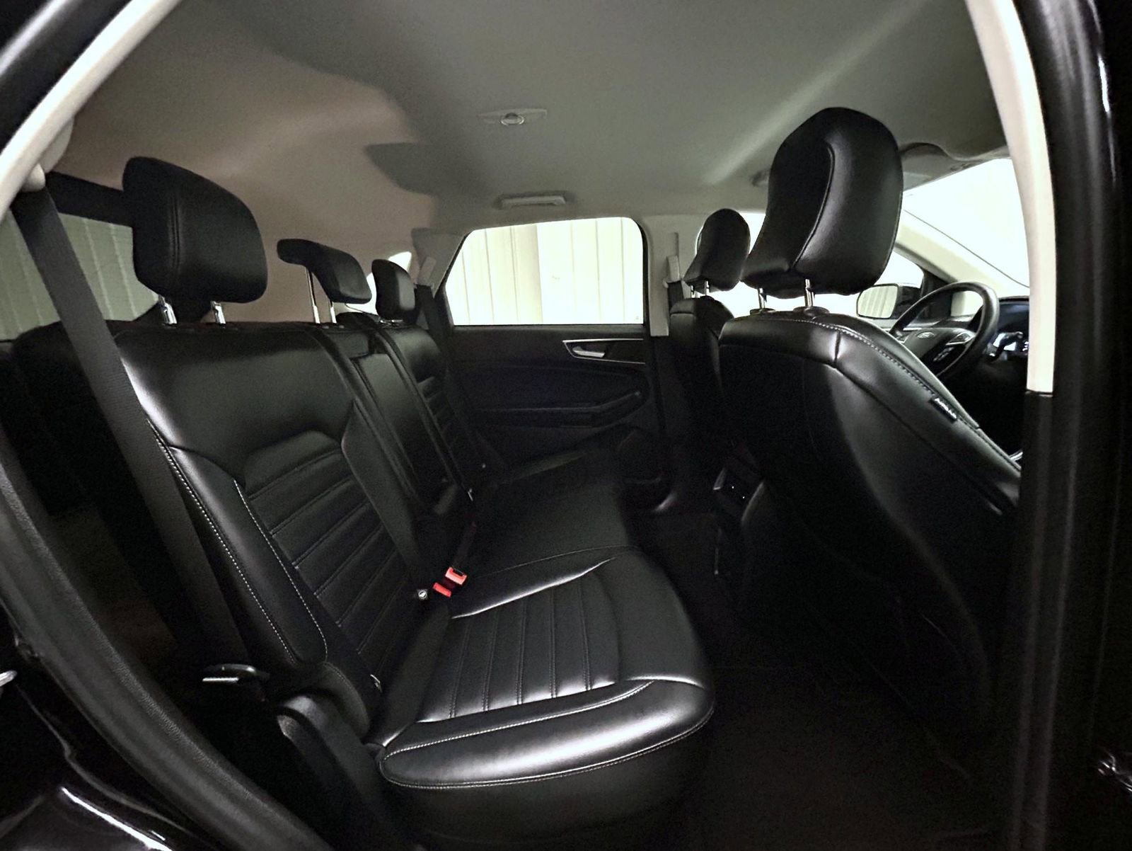 Used 2024 Ford Edge SEL image 18