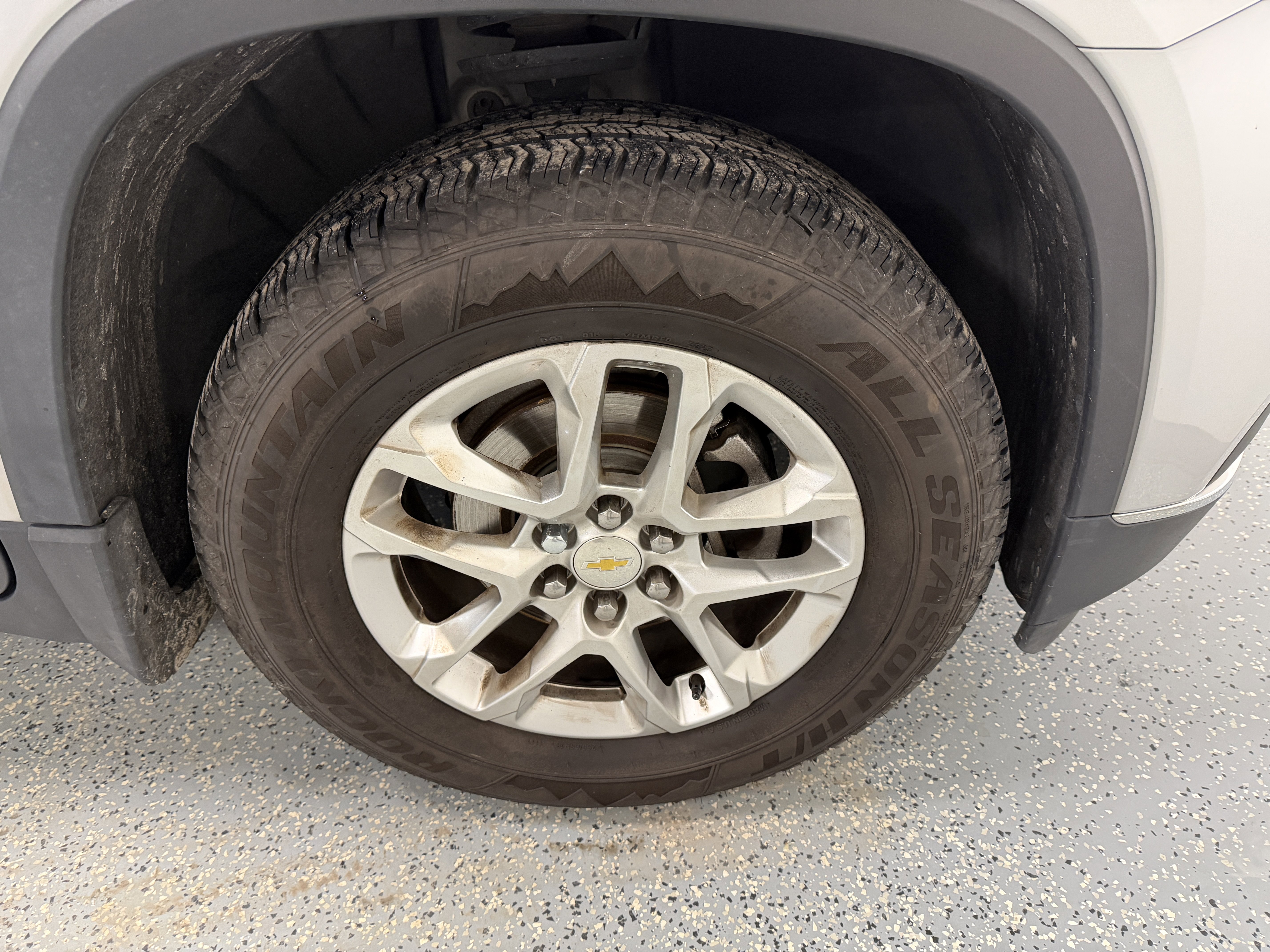 Used 2019 Chevrolet Traverse LT image 30