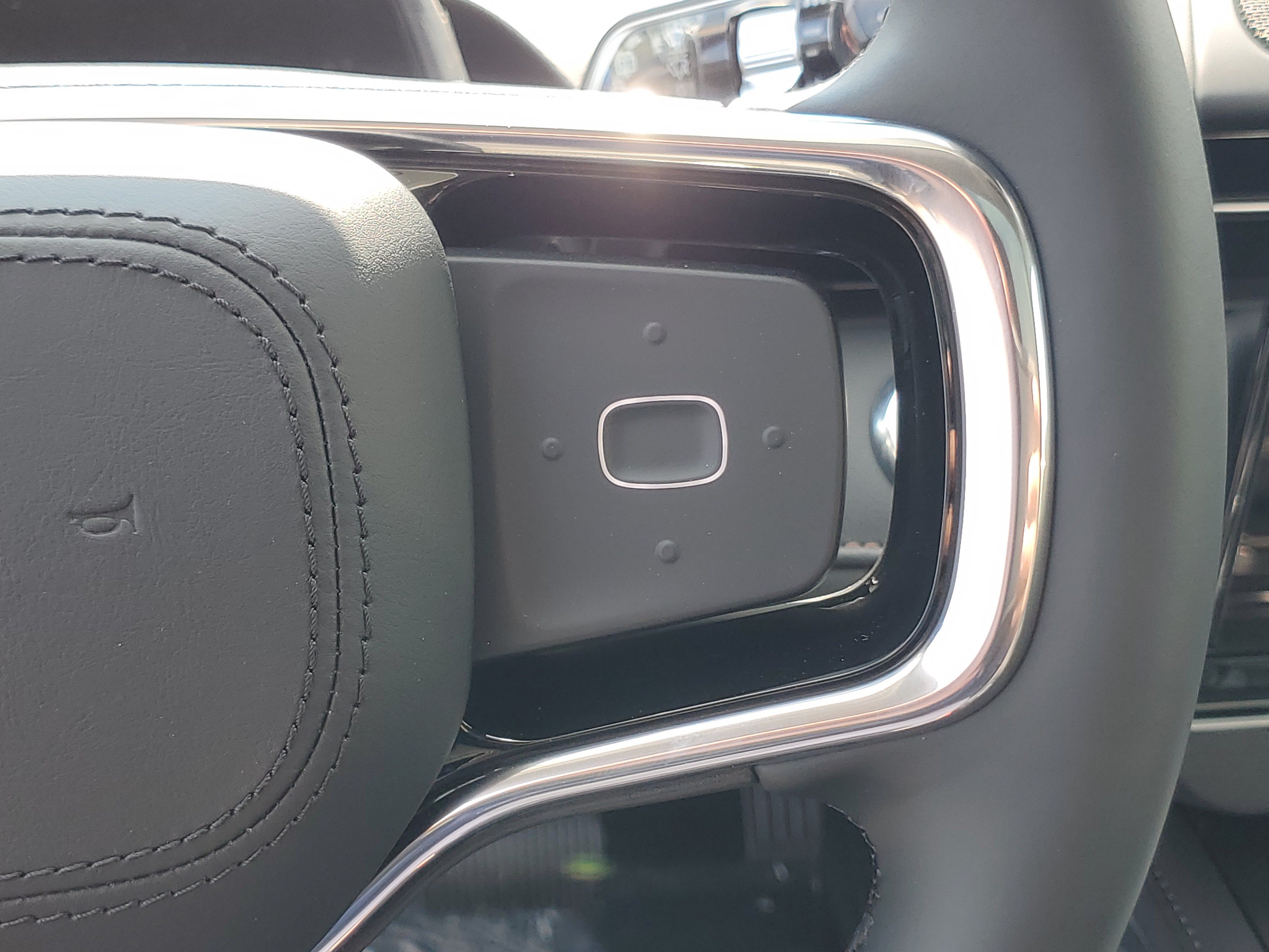 New 2026 Lincoln Nautilus Reserve AWD/4WD image 18