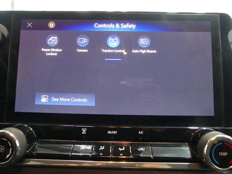 Used 2024 Chevrolet Colorado W/T image 38