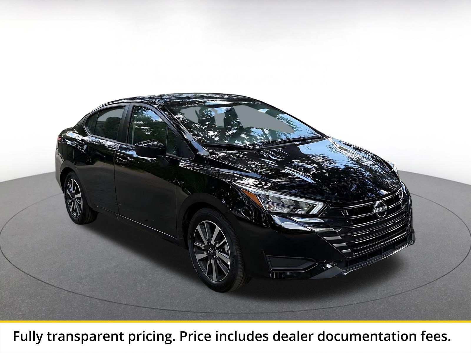 Used 2025 Nissan Versa SV FWD image 1