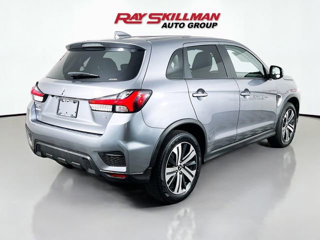 Used 2024 Mitsubishi Outlander Sport SE AWD/4WD image 7