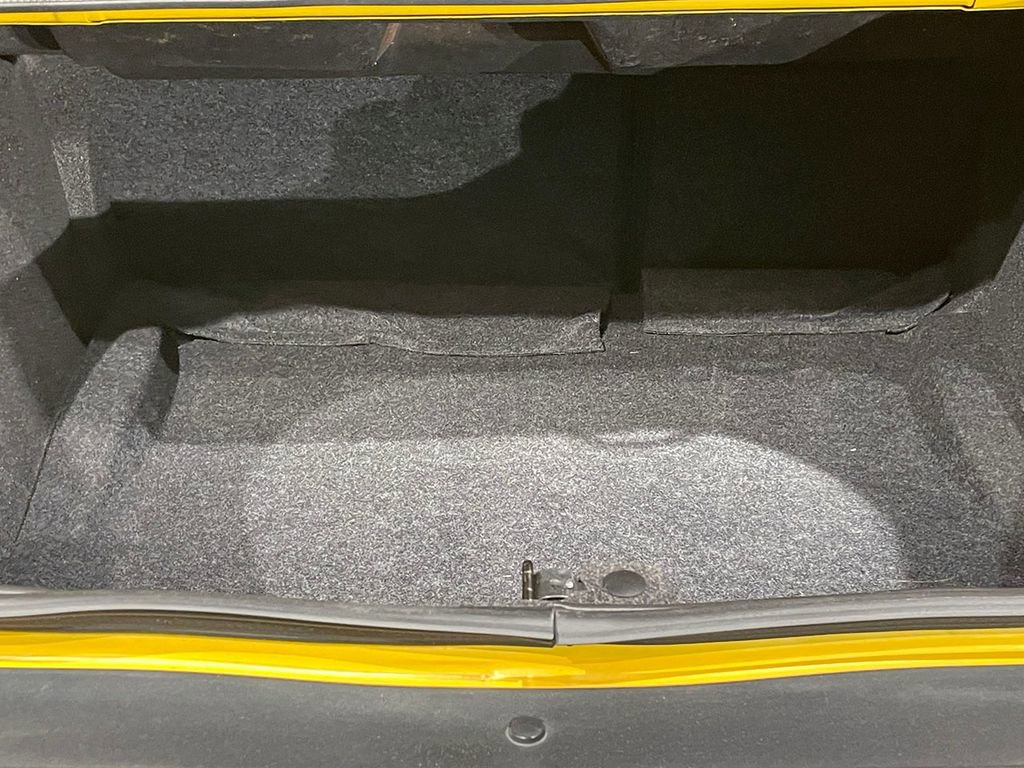 Used 2012 Dodge Challenger R/T RWD image 37