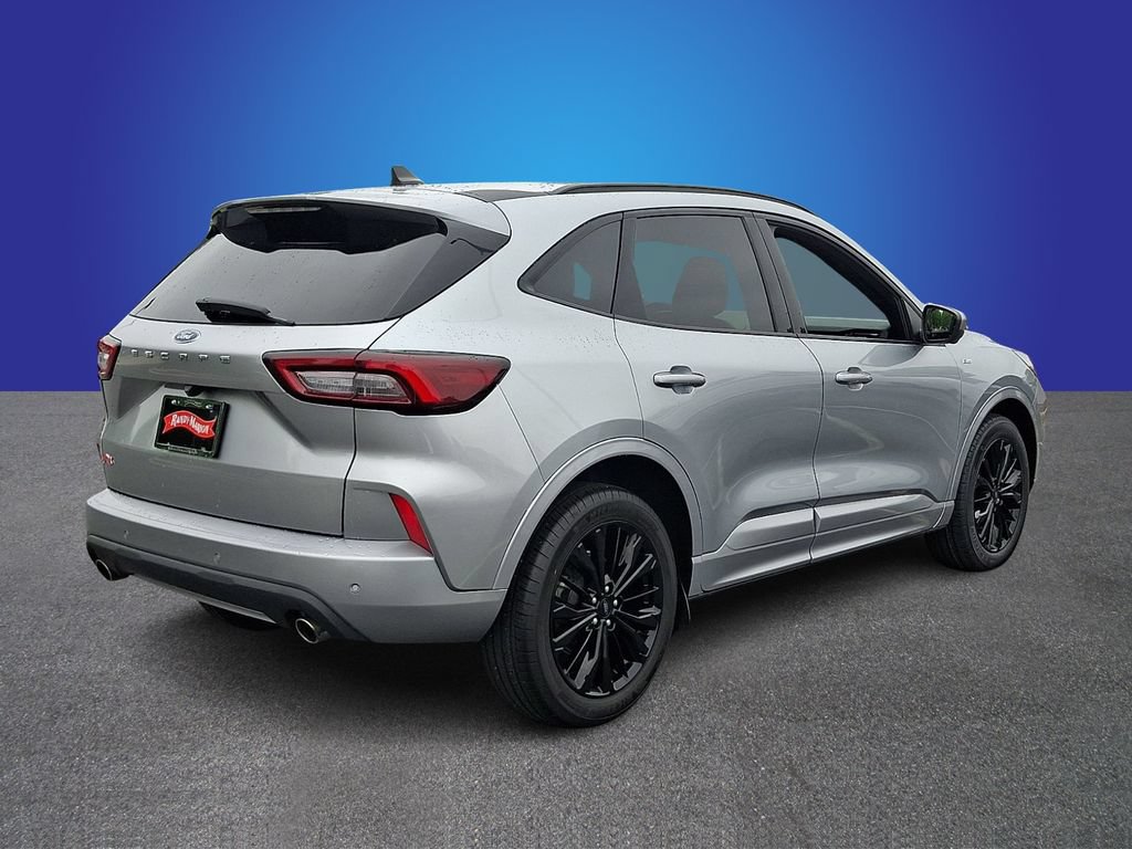 Used 2023 Ford Escape ST-Line Elite AWD/4WD image 4