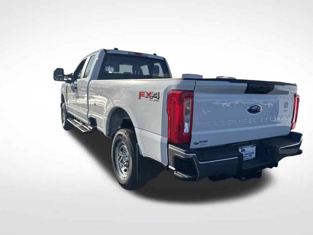 New 2026 Ford F250 XL w/ FX4 Off-Road Package image 7