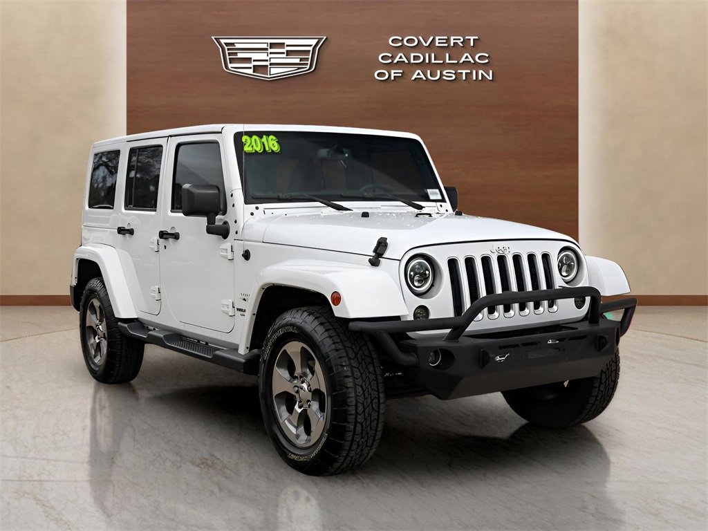Used 2016 Jeep Wrangler Unlimited Sahara w/ Connectivity Group image 6