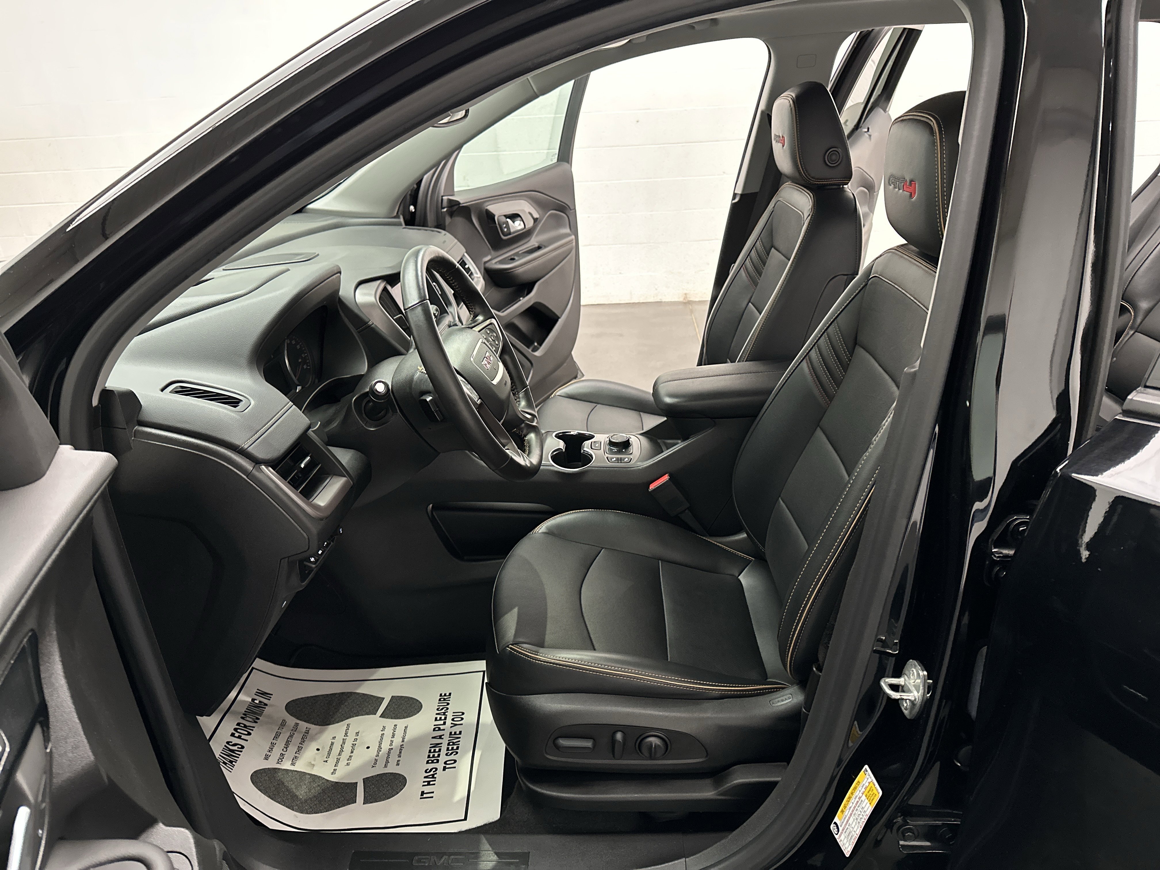 Used 2022 GMC Terrain AT4 w/ Infotainment Package II AWD/4WD image 19