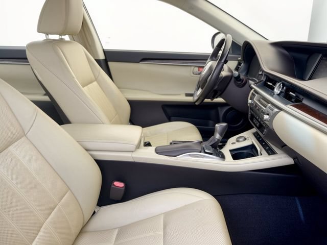 Used 2016 Lexus ES 350 FWD image 30