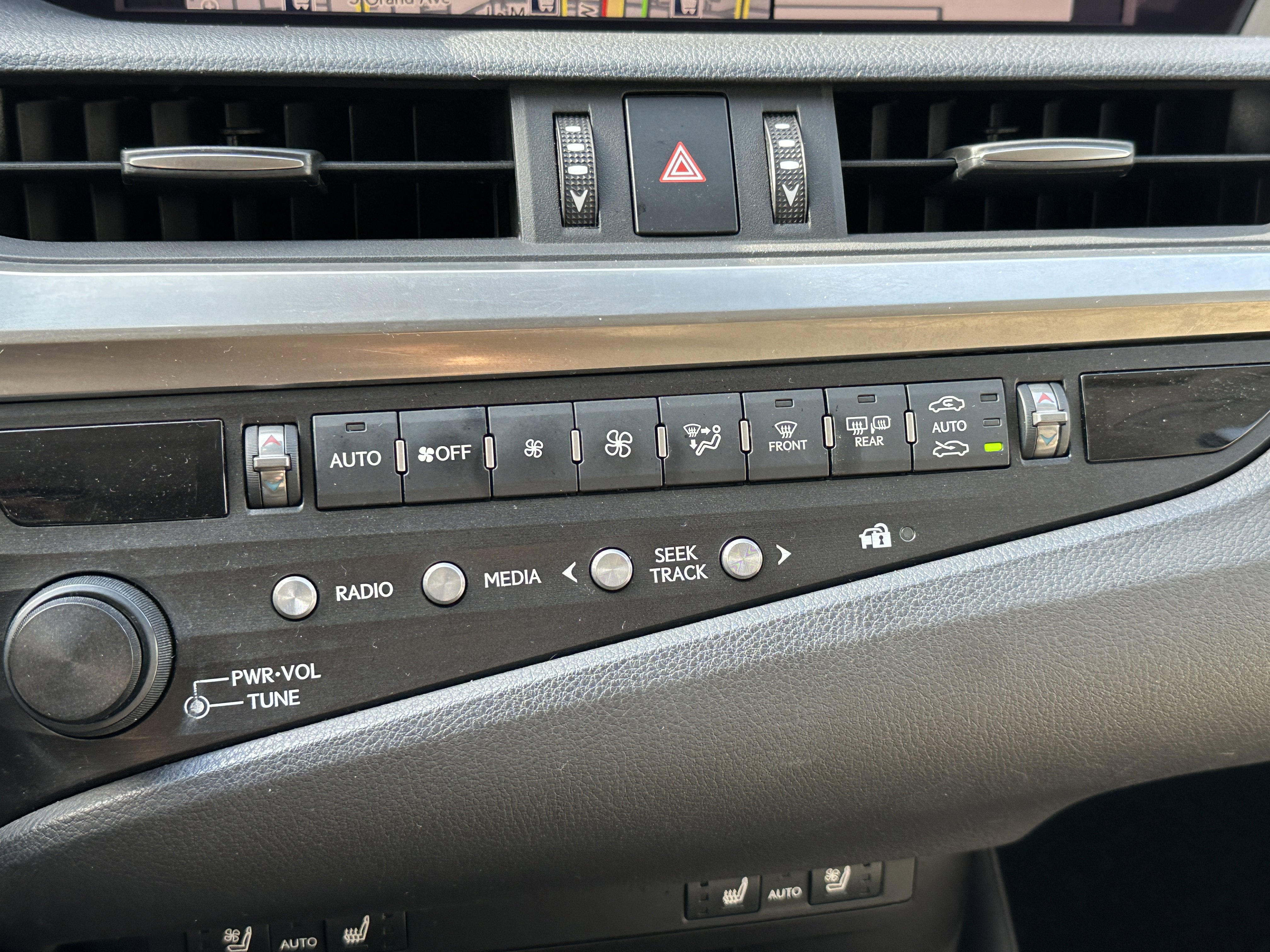 Used 2020 Lexus ES 350 w/ Premium Package image 31