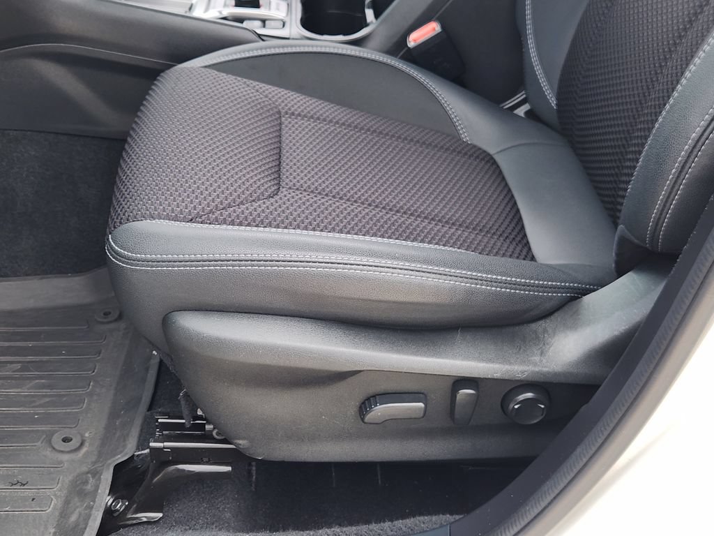 Certified 2022 Subaru Forester Premium AWD/4WD image 20
