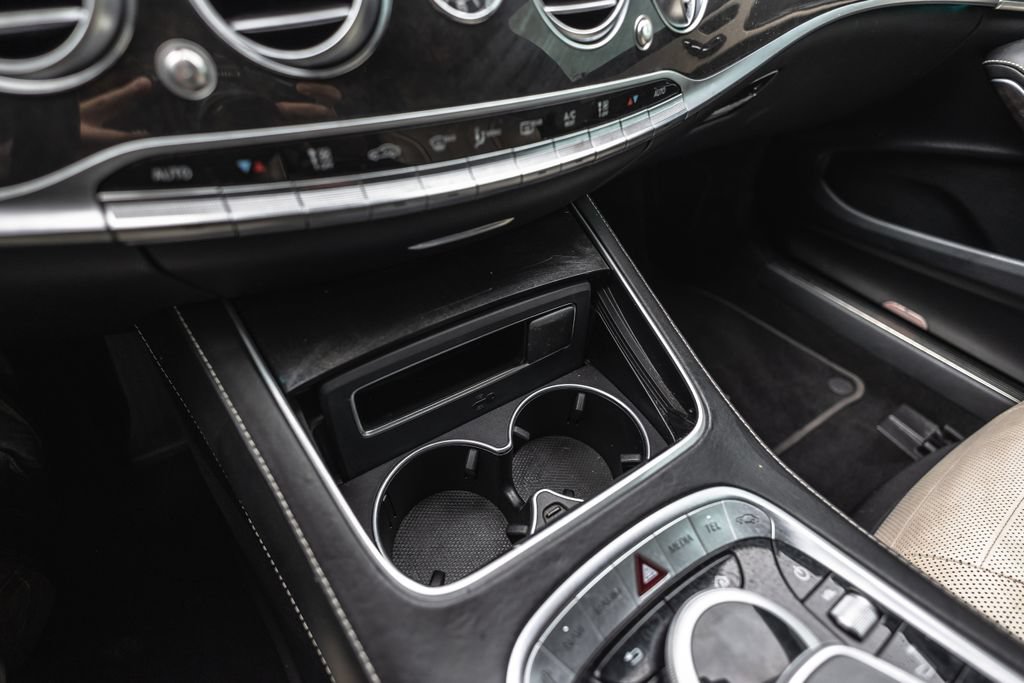 Used 2020 Mercedes-Benz S 560 Sedan image 17