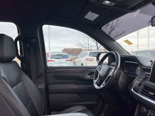 Used 2022 Chevrolet Suburban Z71 image 37