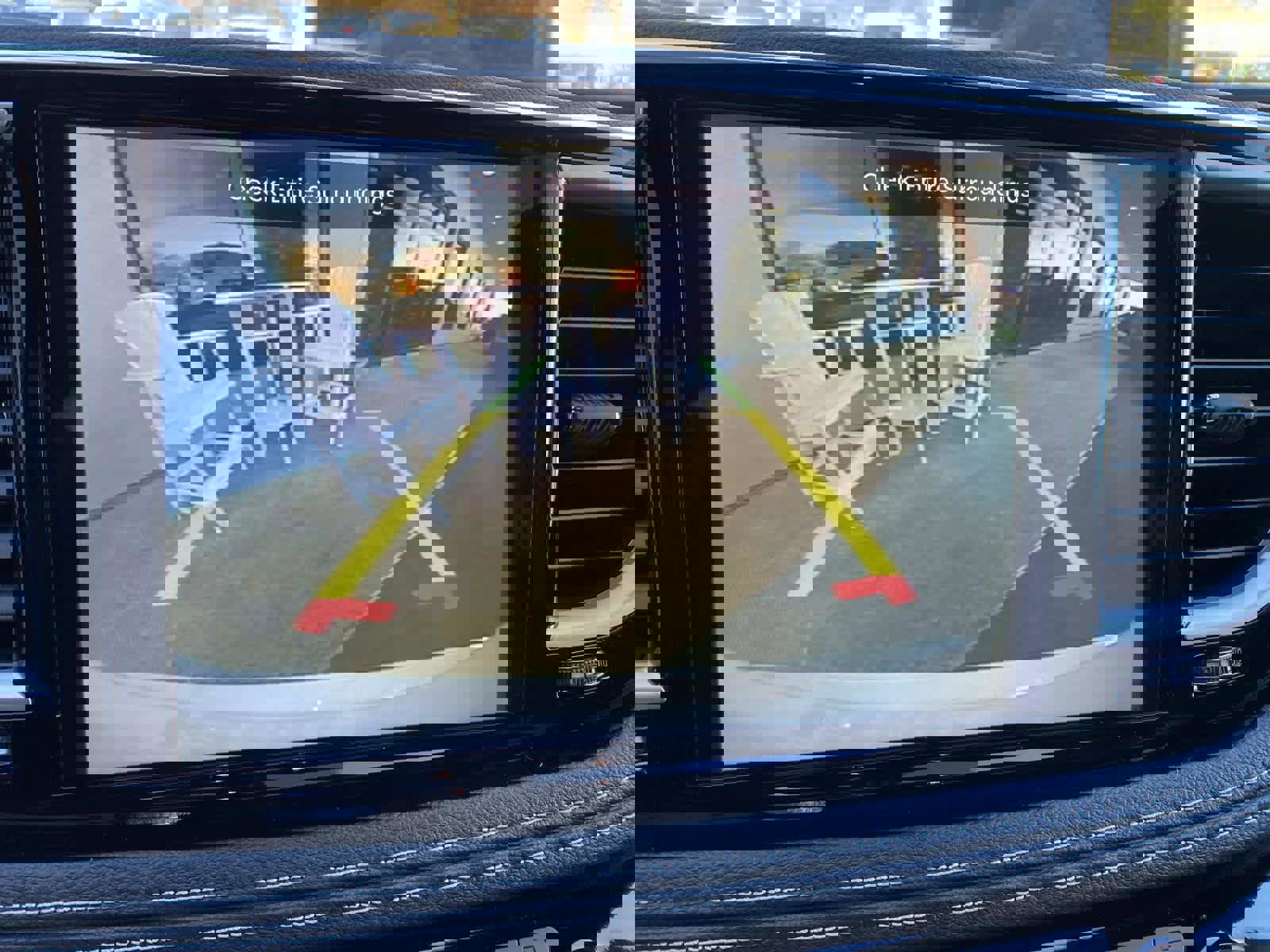 New 2026 Chrysler Pacifica Select FWD image 11