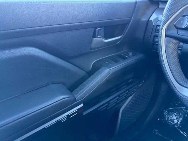 Certified 2024 Toyota Tacoma TRD Sport AWD/4WD image 31