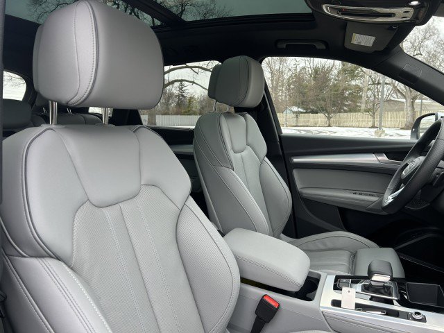 Certified 2024 Audi Q5 2.0T Premium Plus w/ Premium Plus Package image 30