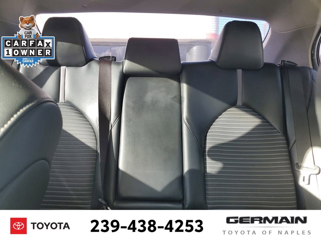 Used 2022 Toyota Camry SE image 29