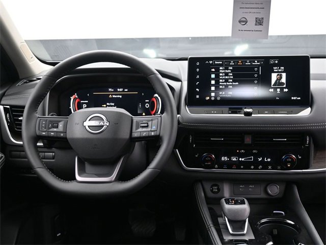 New 2026 Nissan Rogue Platinum image 11