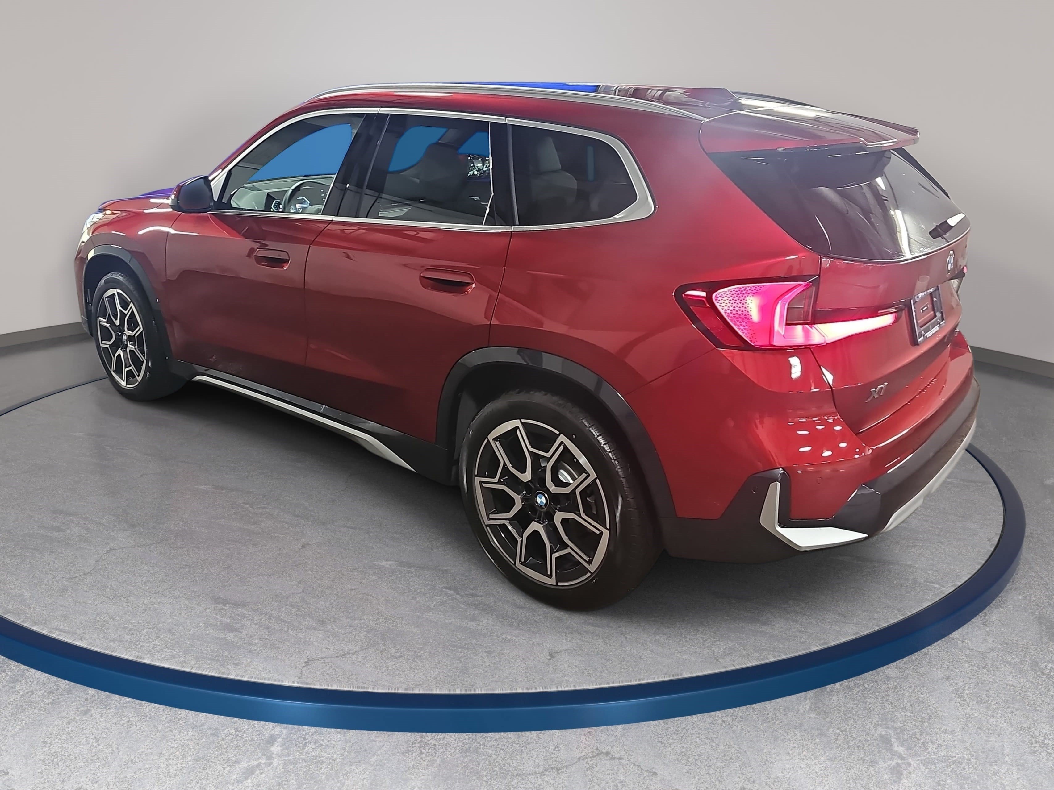New 2027 BMW X1 xDrive28i AWD/4WD image 7
