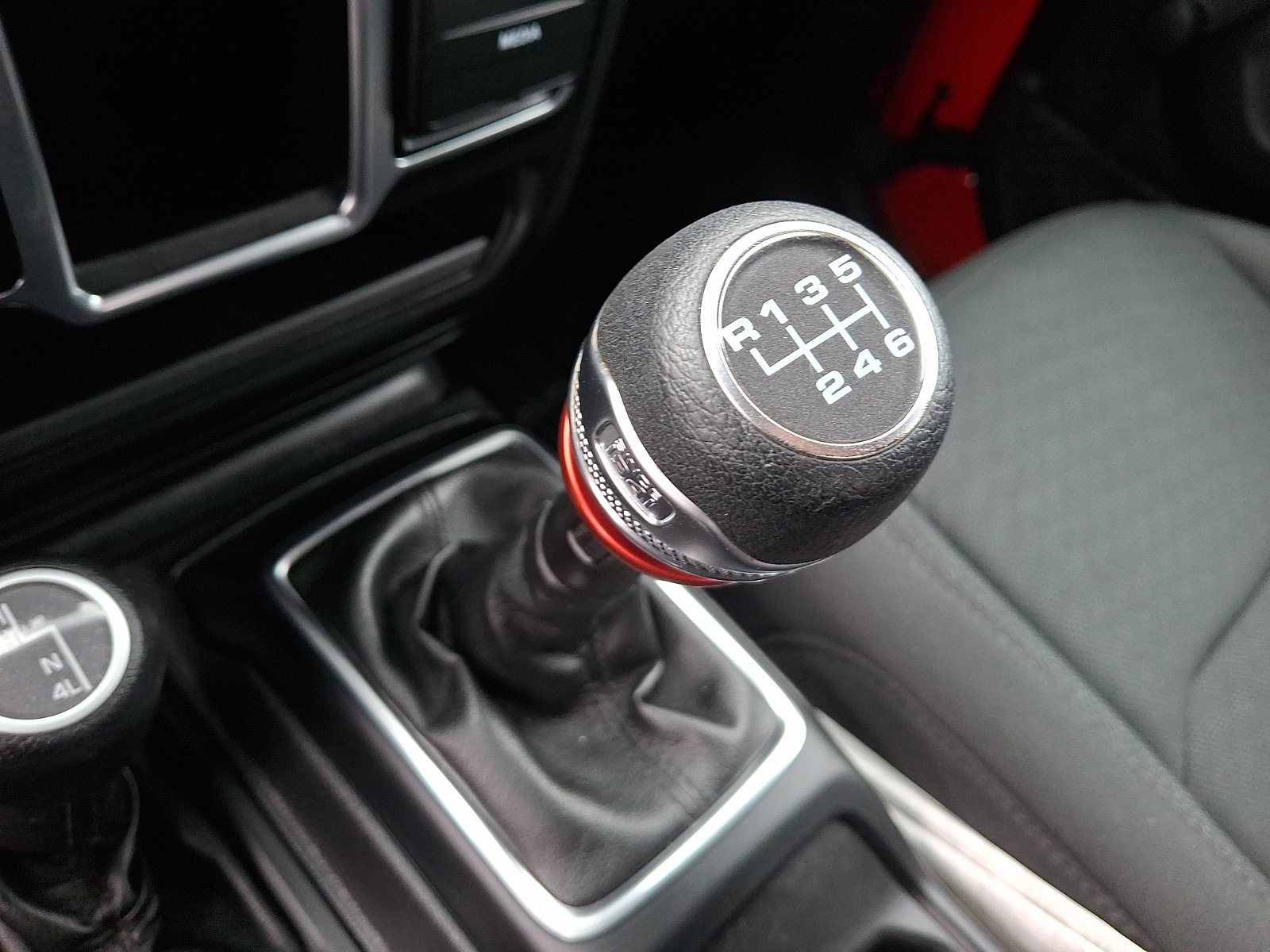 Used 2020 Jeep Wrangler Unlimited Sport AWD/4WD image 14