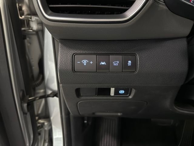Used 2023 Hyundai Santa Fe SEL image 25