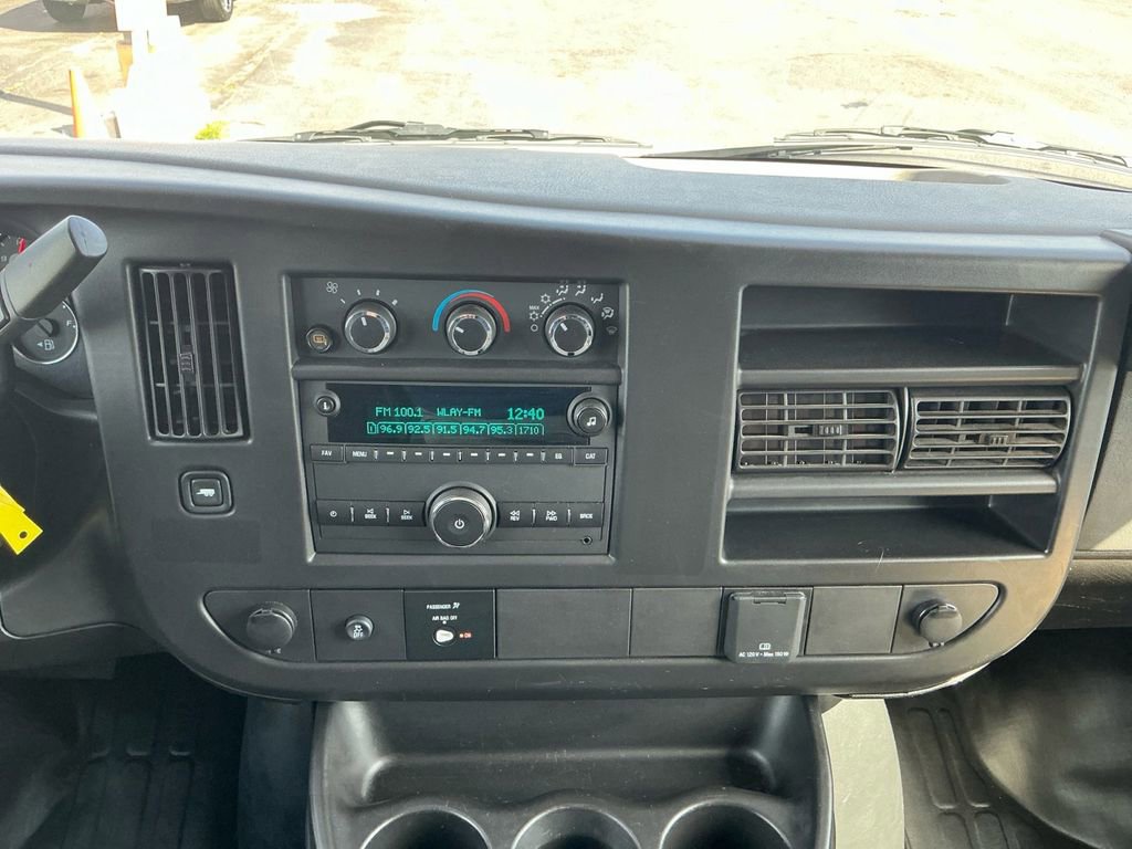 Used 2024 GMC Savana 2500 w/ Driver Convenience Package image 20