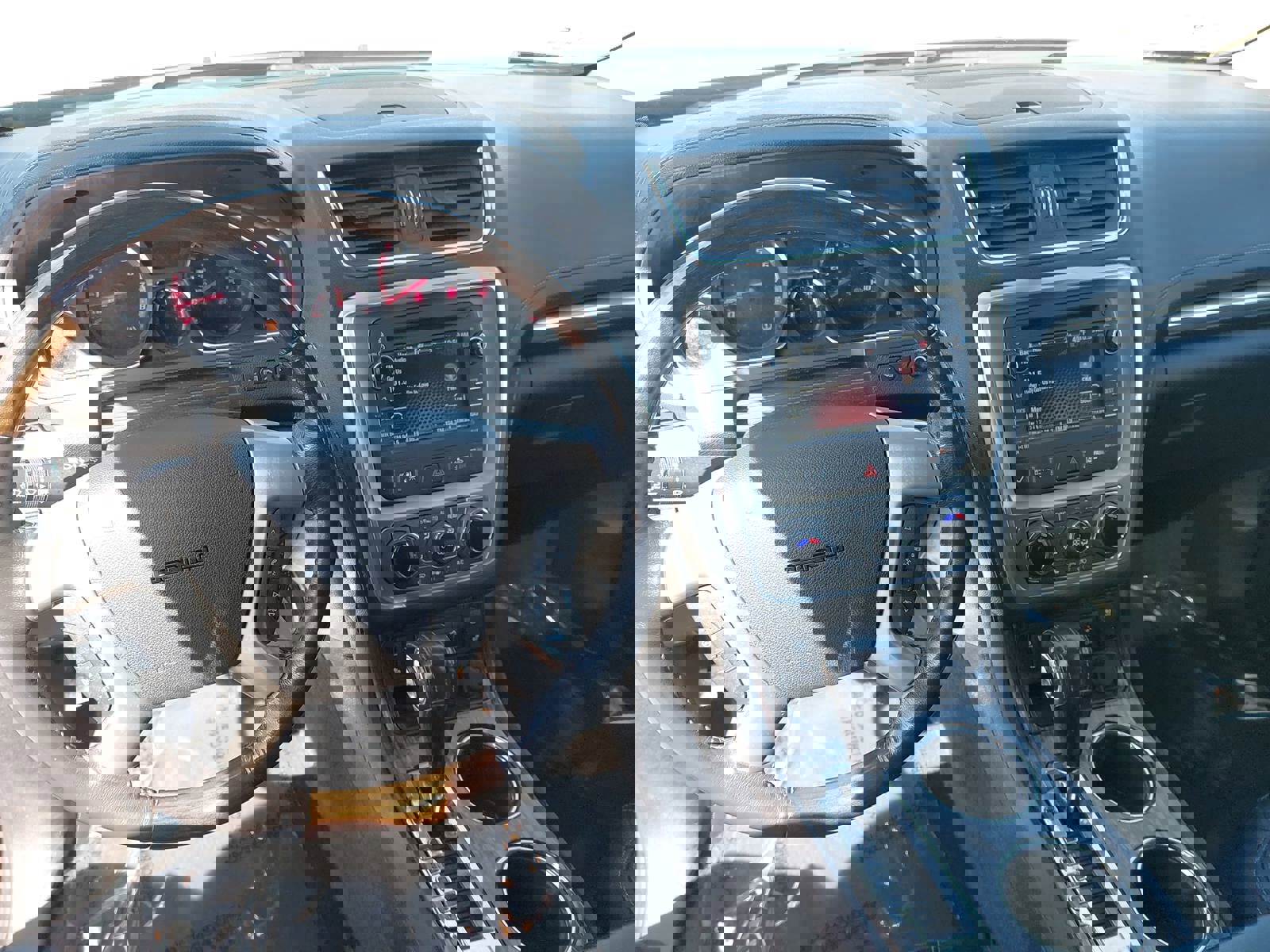 Used 2015 GMC Acadia Denali image 18