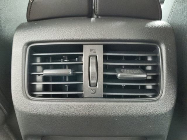 Used 2025 Nissan Rogue SV FWD image 37