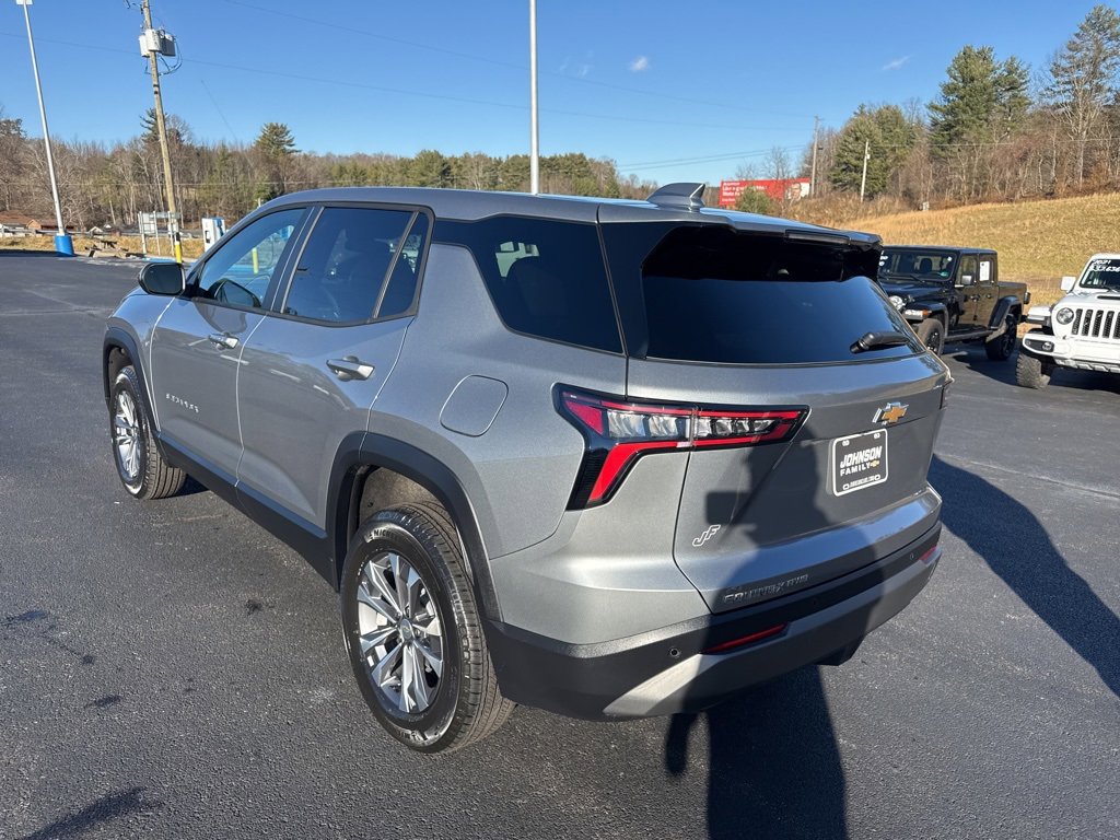 New 2026 Chevrolet Equinox LT w/ LPO, Floor Liner Package image 5