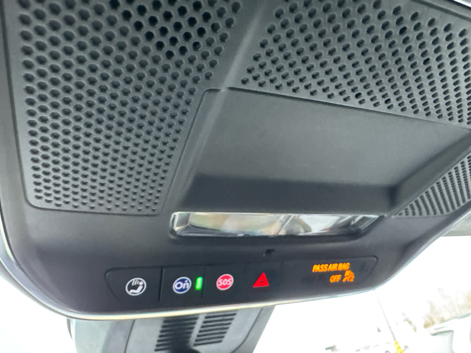 Used 2025 Chevrolet Equinox RS w/ Safety and Technology Package image 27