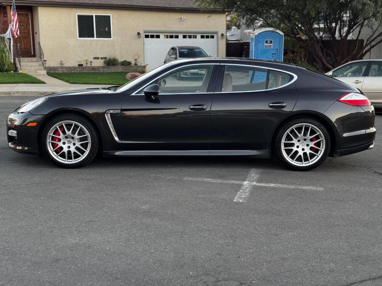 Used 2010 Porsche Panamera Turbo image 9