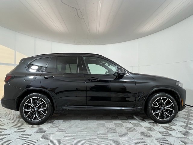Used 2024 BMW X3 xDrive30i w/ Premium Package image 8