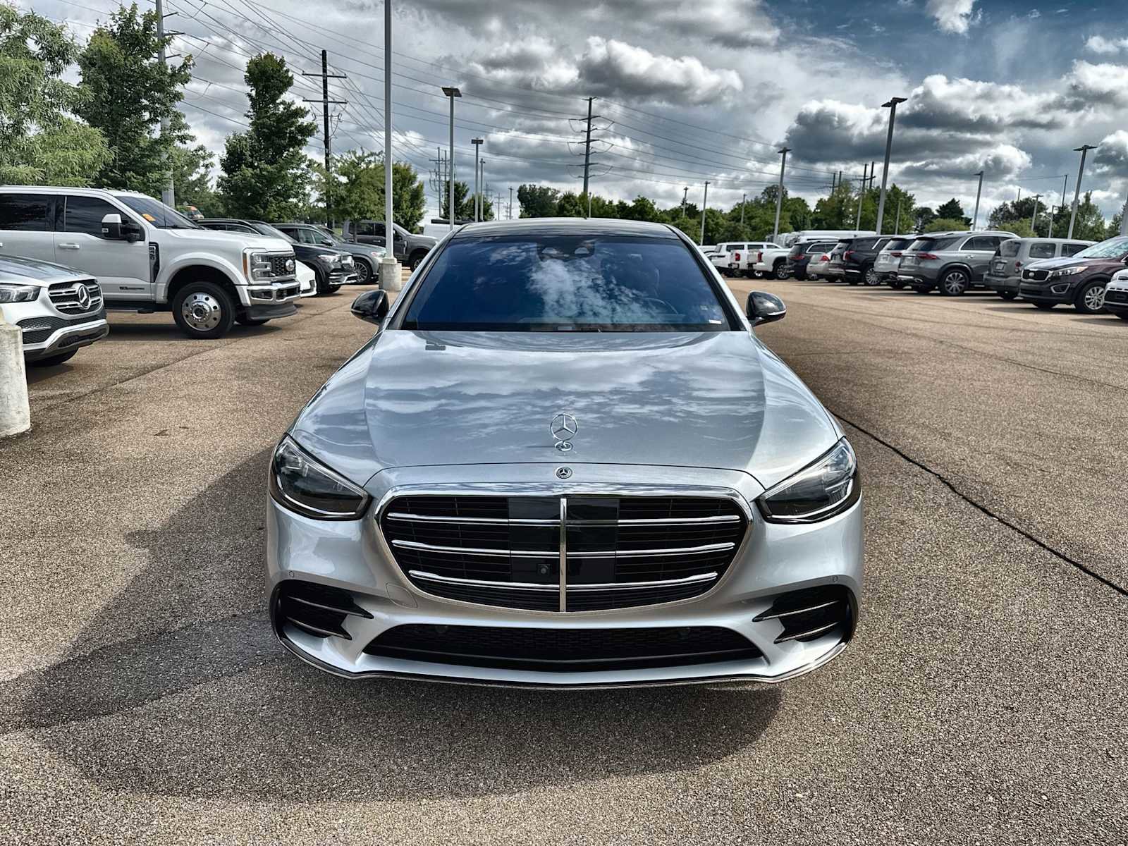 Used 2025 Mercedes-Benz S 580 4MATIC Sedan image 12
