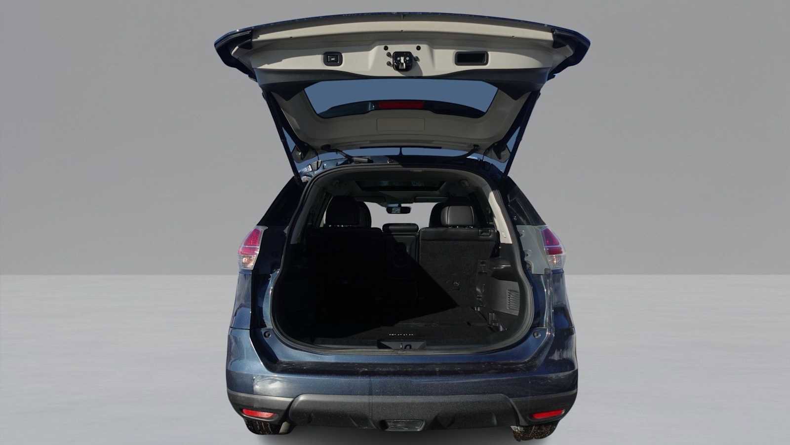 Used 2016 Nissan Rogue SL w/ SL Premium Package image 9