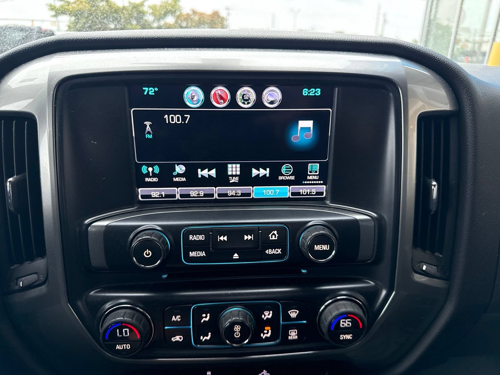 Used 2016 Chevrolet Silverado 1500 LT w/ All Star Edition AWD/4WD image 21