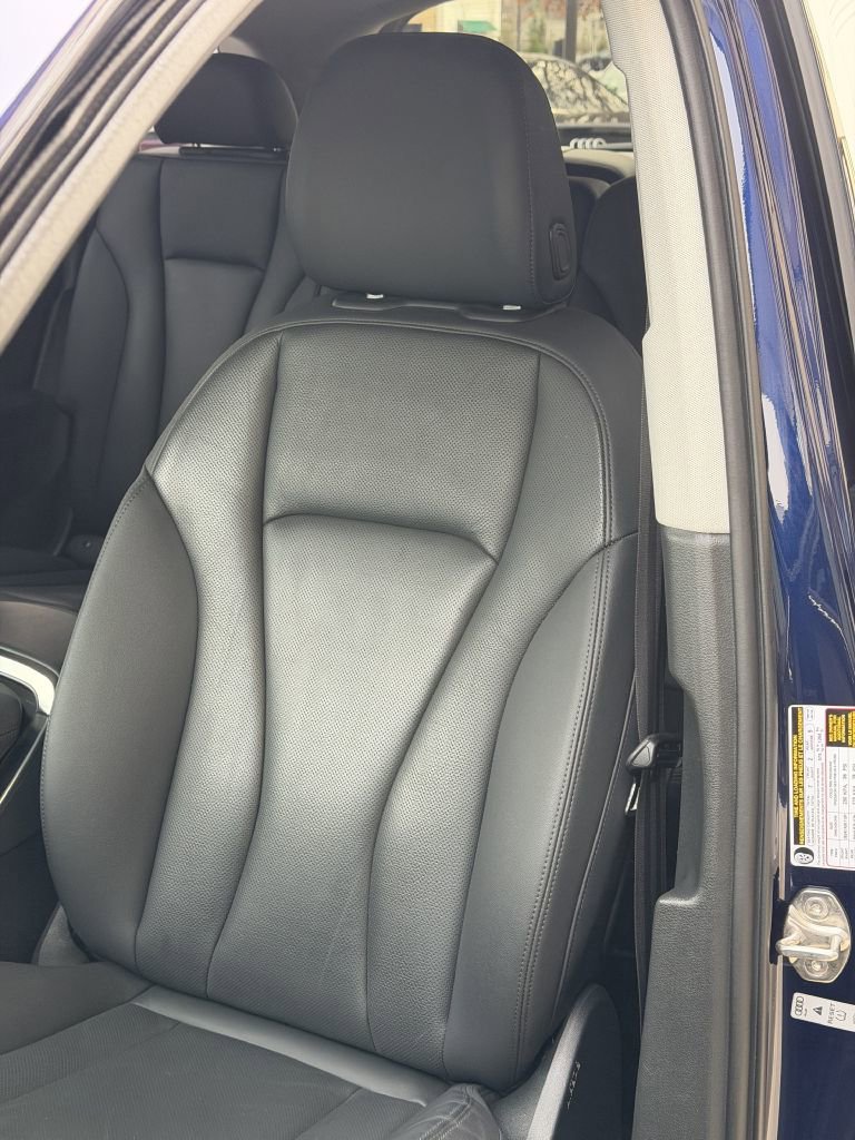 Used 2022 Audi Q7 3.0T Prestige image 26