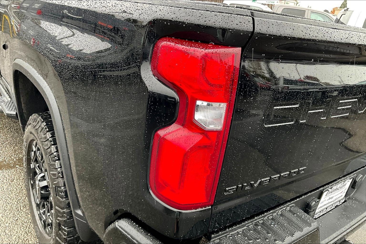 Used 2022 Chevrolet Silverado 2500 LTZ w/ LTZ Plus Package image 29