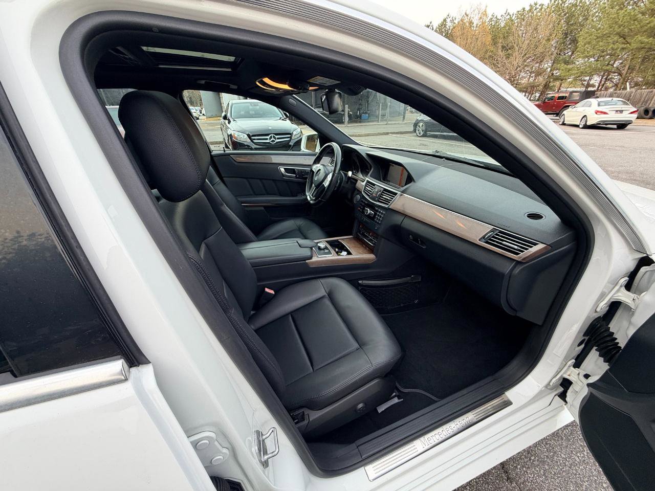Used 2013 Mercedes-Benz E 350 Sedan image 14