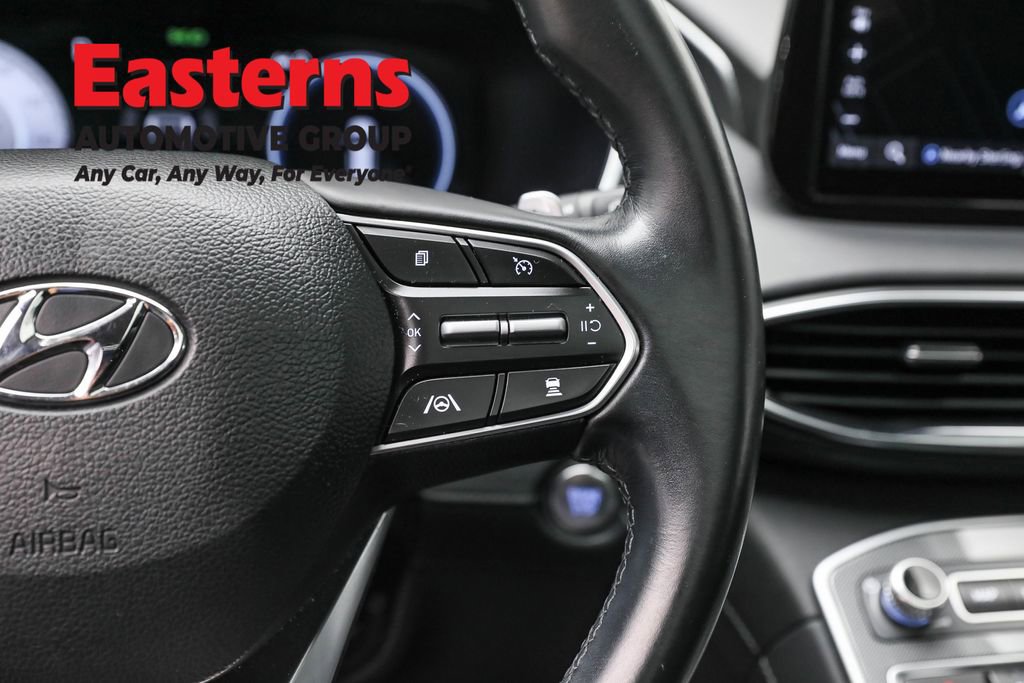 Used 2023 Hyundai Santa Fe SEL w/ Premium Package image 16