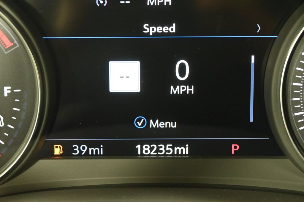 Certified 2025 Cadillac XT5 Sportv w/ Technology Package AWD/4WD image 26