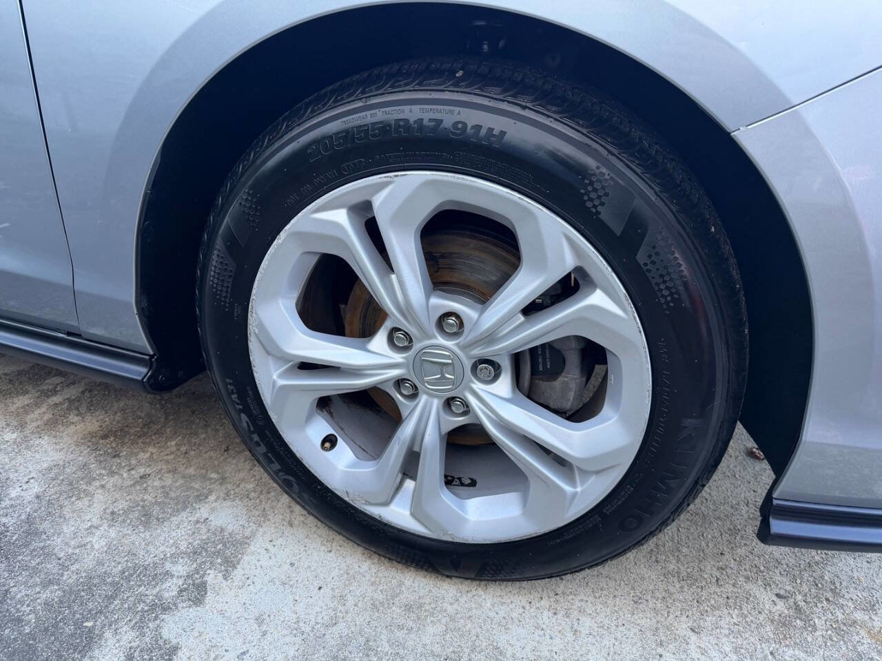 Used 2024 Honda Accord LX image 9