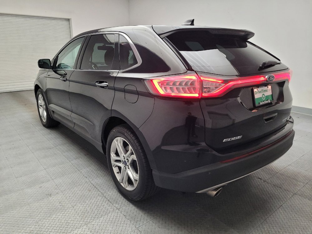 Used 2018 Ford Edge Titanium FWD image 5