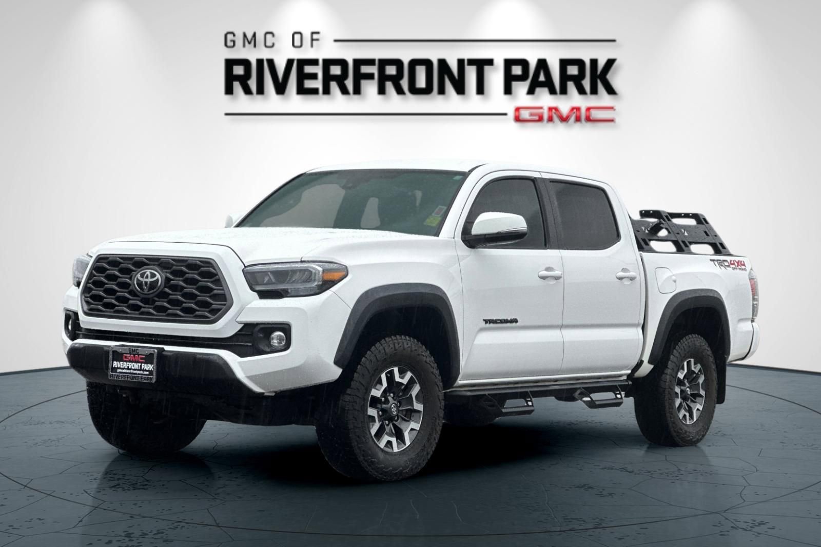 Used 2021 Toyota Tacoma TRD Off-Road w/ Technology Package image 7
