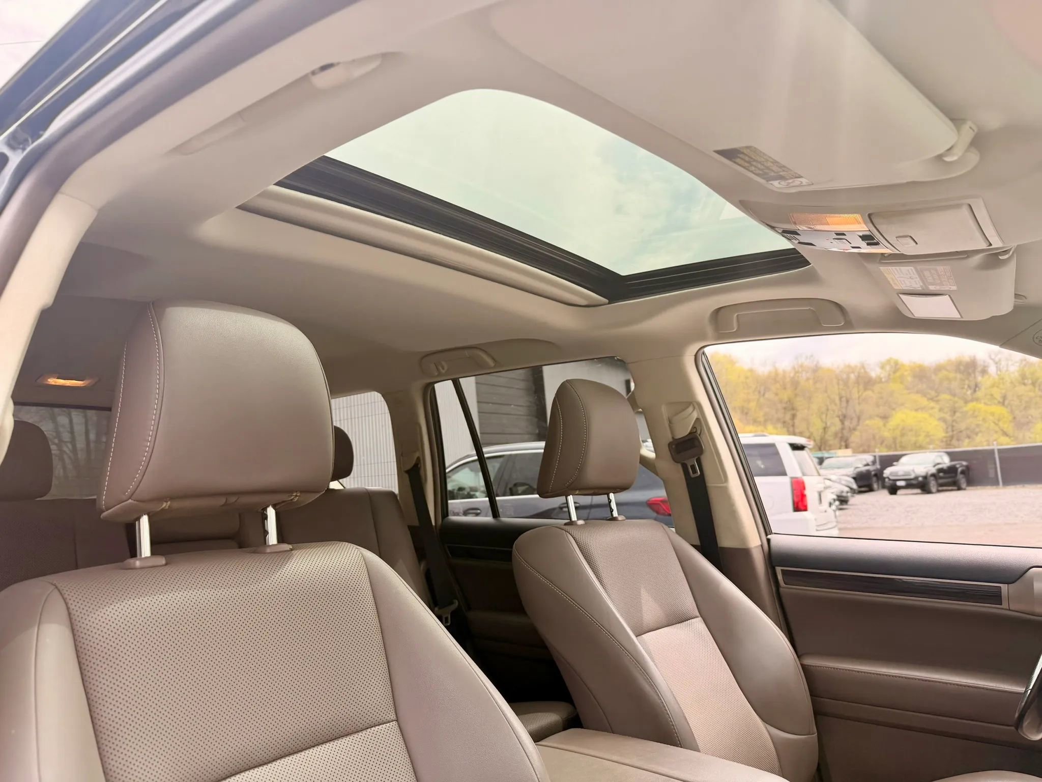 Used 2018 Lexus GX 460 w/ Navigation Package AWD/4WD image 36