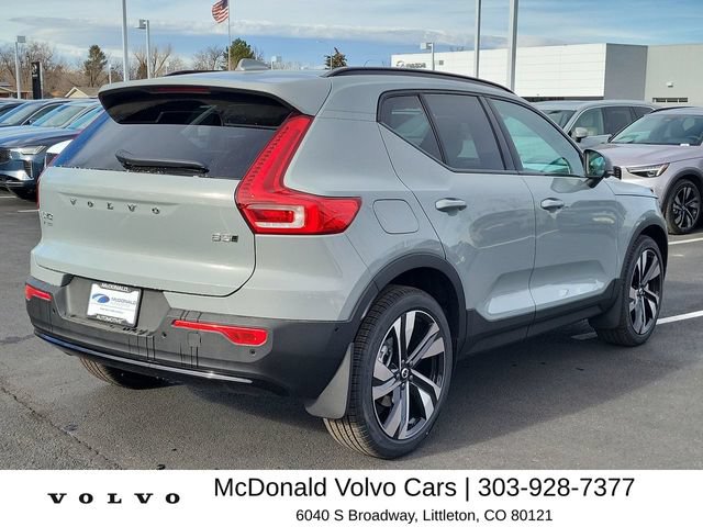 New 2026 Volvo XC40 B5 Ultra w/ Climate Package AWD/4WD image 5