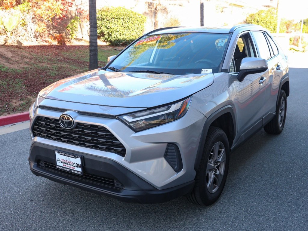 Used 2022 Toyota RAV4 XLE image 8