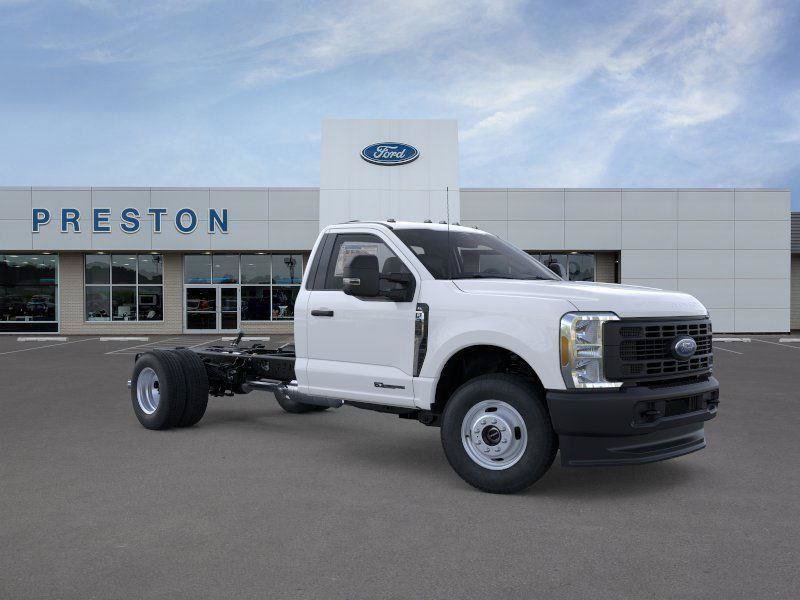 New 2026 Ford F350 XL AWD/4WD image 9