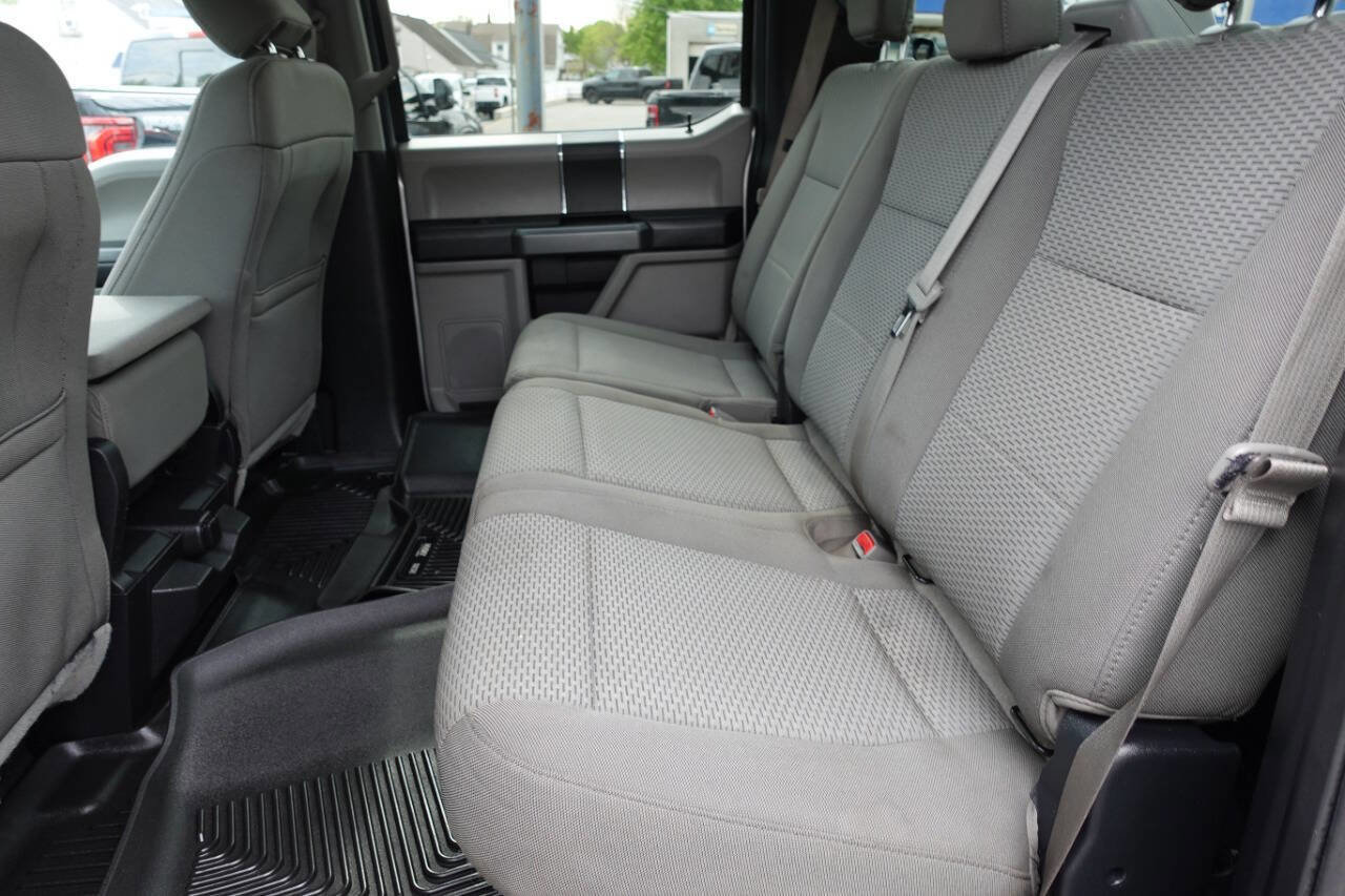 Used 2017 Ford F150 XLT AWD/4WD image 23